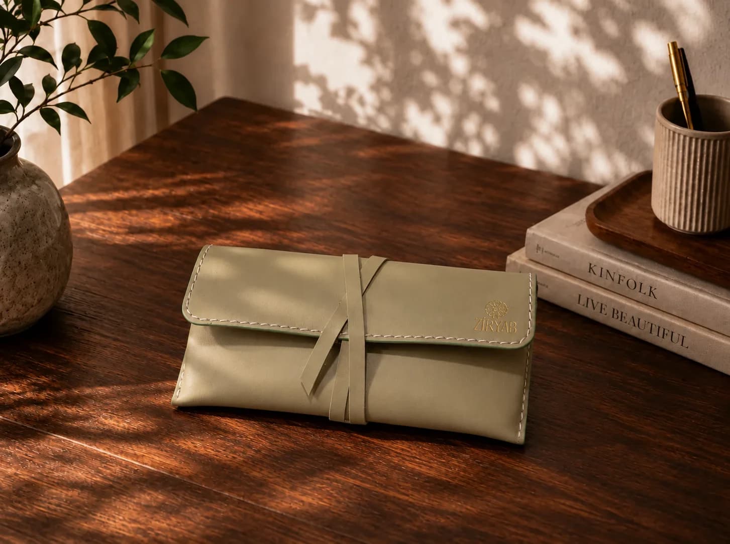 Saye Leather Glasses Case