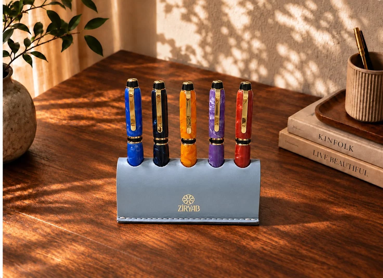 Leather Pen Stand
