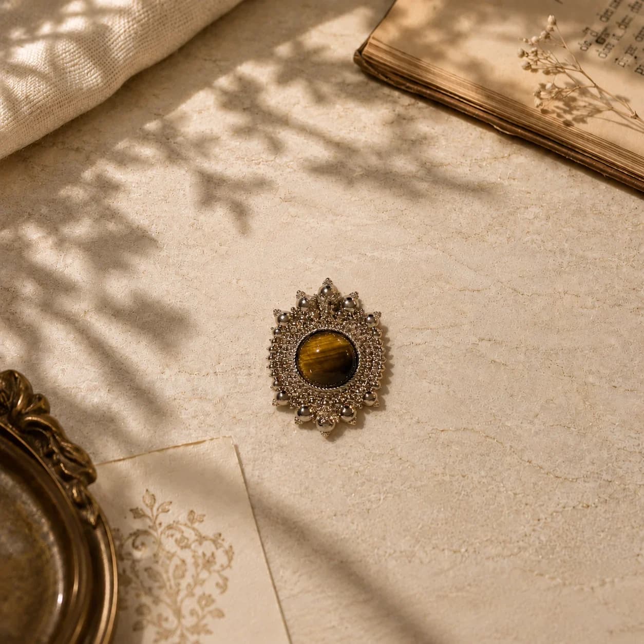 Brooch